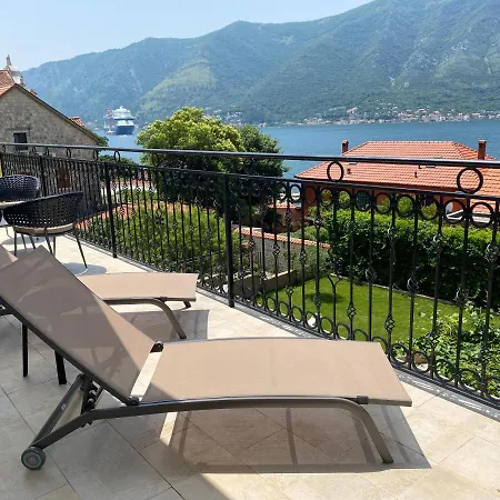 2Montenegro Mimoza Apartments Dobrota Exterior photo